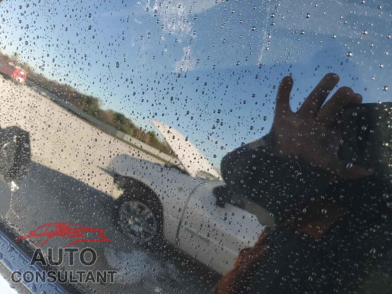 TESLA MODEL 3 2024 - 5YJ3E1EA9RF813650