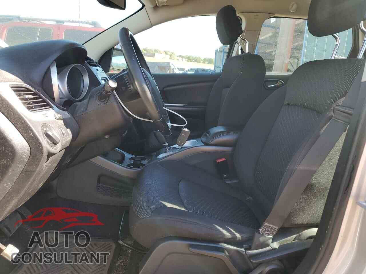 DODGE JOURNEY 2014 - 3C4PDCAB3ET140610