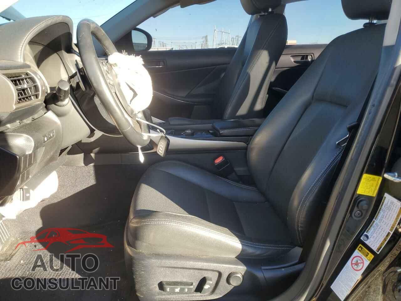 LEXUS IS 2014 - JTHBF1D24E5019331