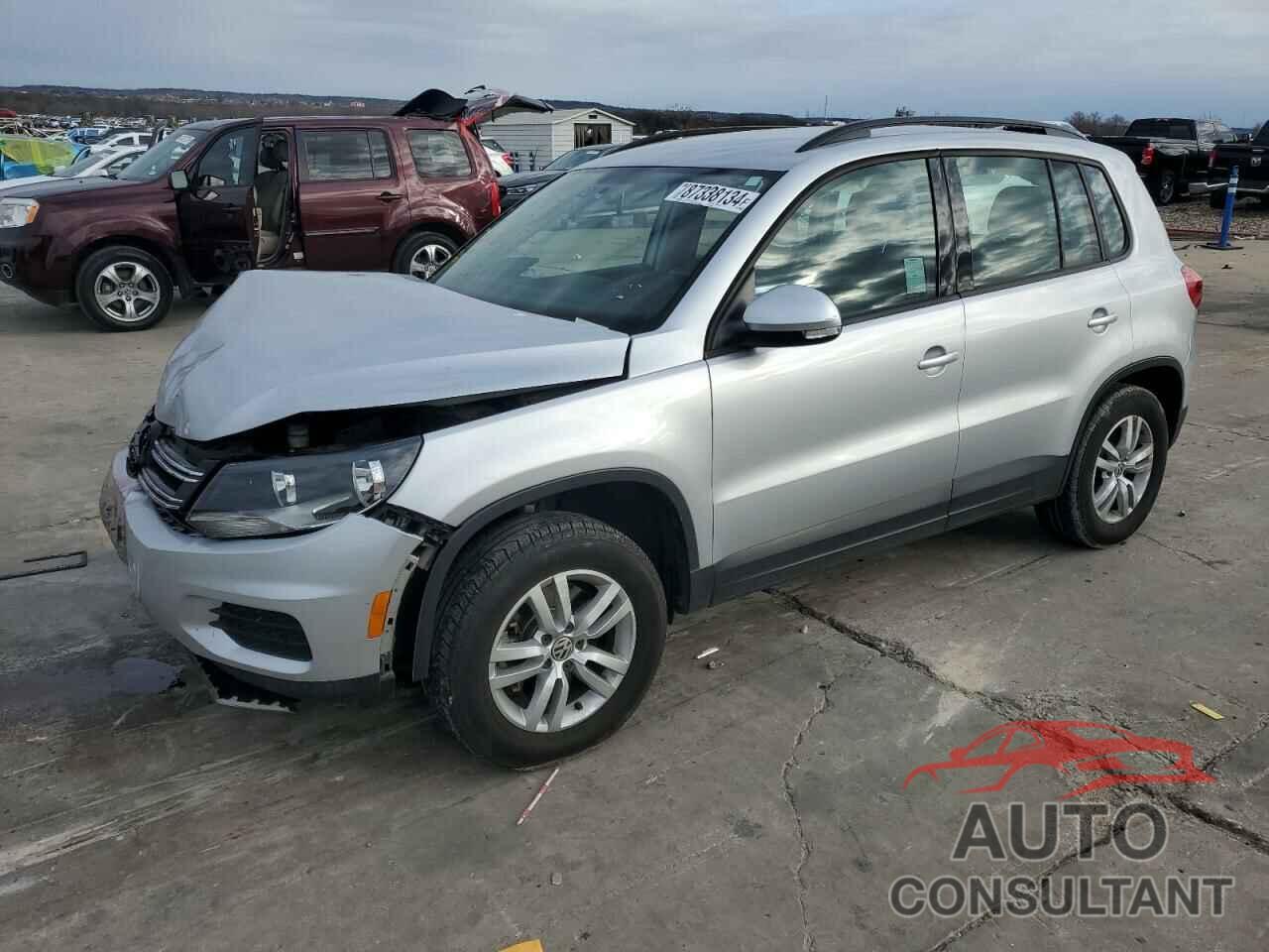 VOLKSWAGEN TIGUAN 2015 - WVGAV7AXXFW542668