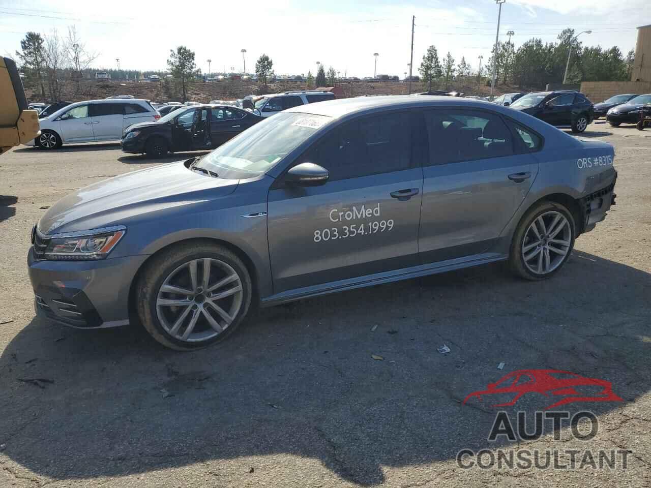 VOLKSWAGEN PASSAT 2018 - 1VWAA7A34JC011440