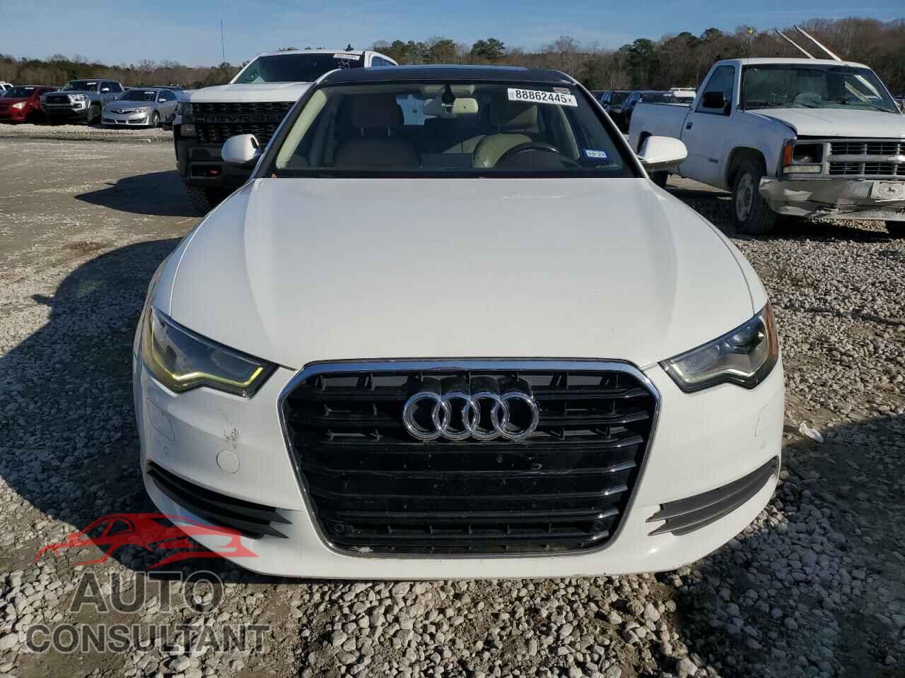AUDI A6 2013 - WAUGFAFC1DN146904