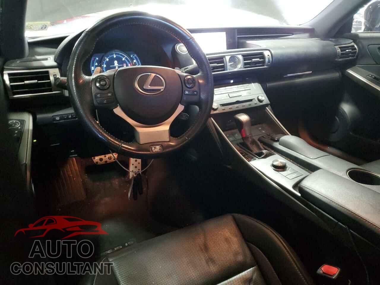LEXUS IS 2015 - JTHCE1D24F5008970
