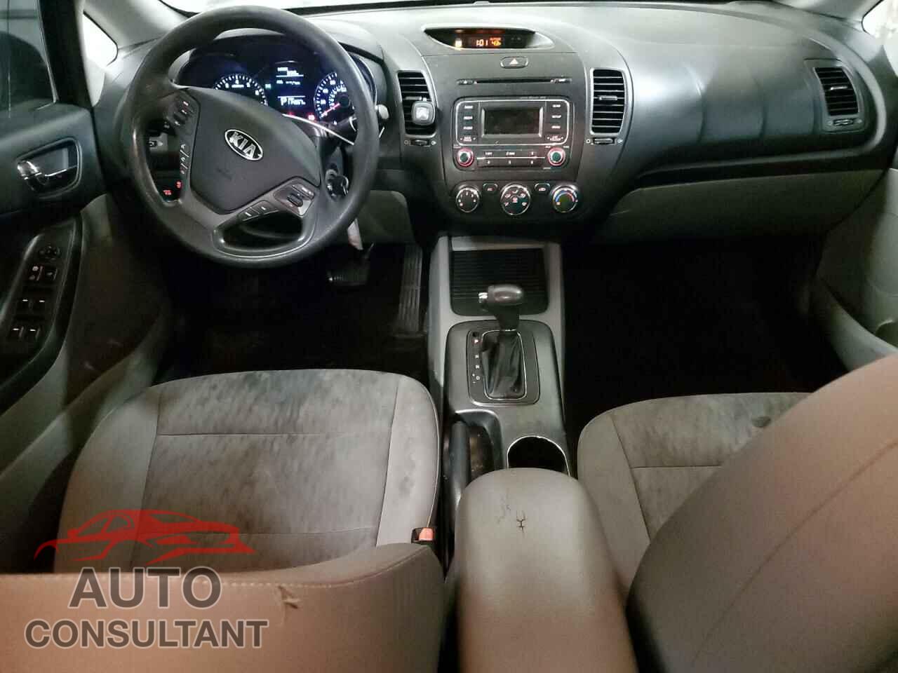 KIA FORTE 2015 - KNAFK4A67F5400936