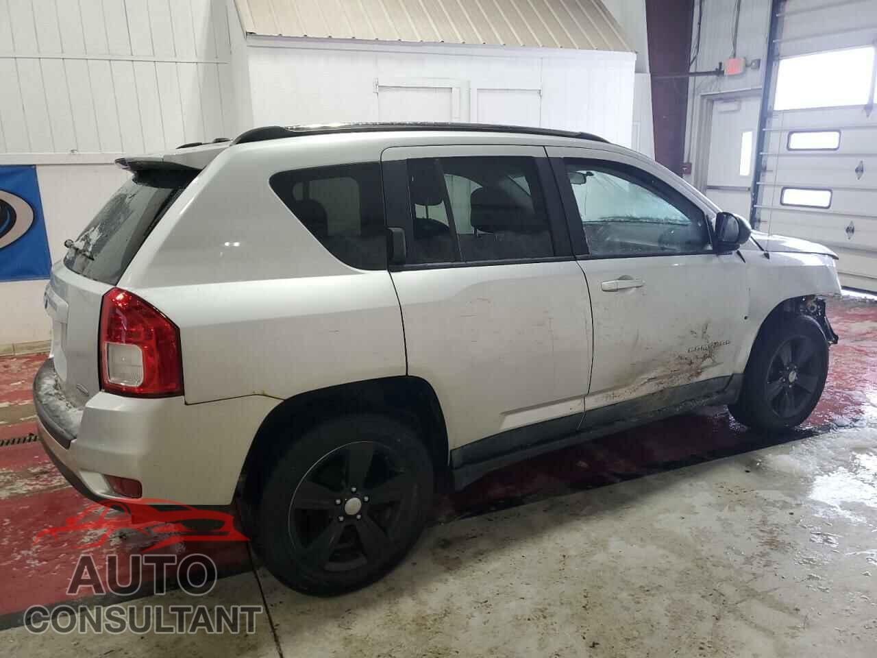 JEEP COMPASS 2011 - 1J4NF1FB2BD210804