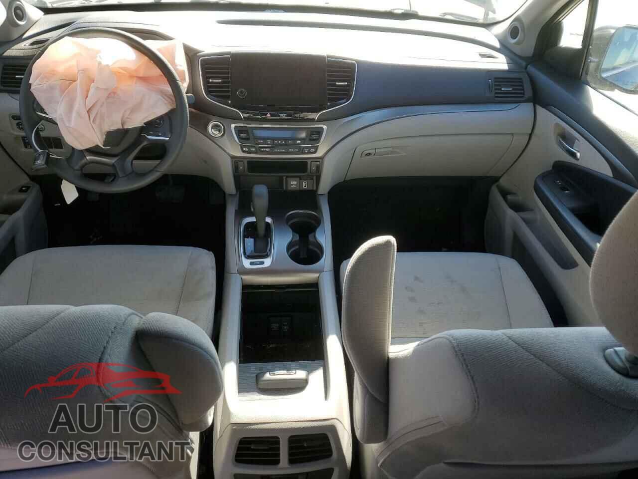 HONDA PILOT 2019 - 5FNYF5H33KB044236
