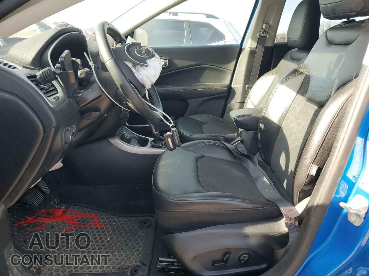 JEEP COMPASS 2019 - 3C4NJDBB8KT724078