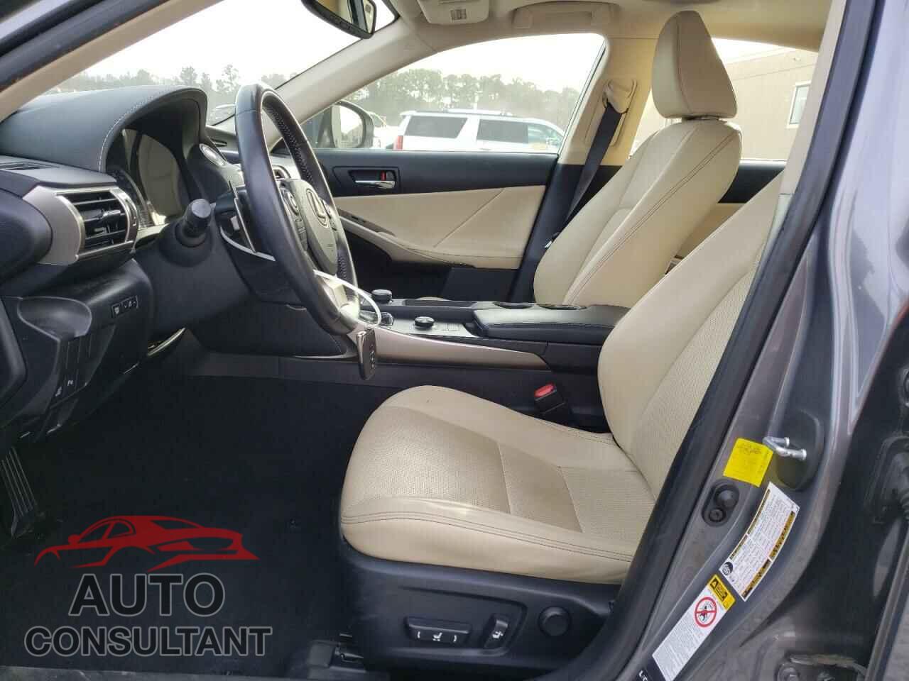 LEXUS IS 2015 - JTHBF1D24F5063217