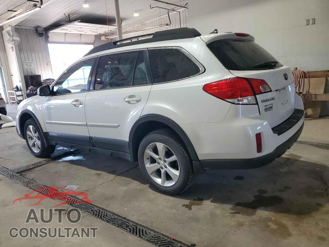 SUBARU OUTBACK 2014 - 4S4BRBLC2E3215946