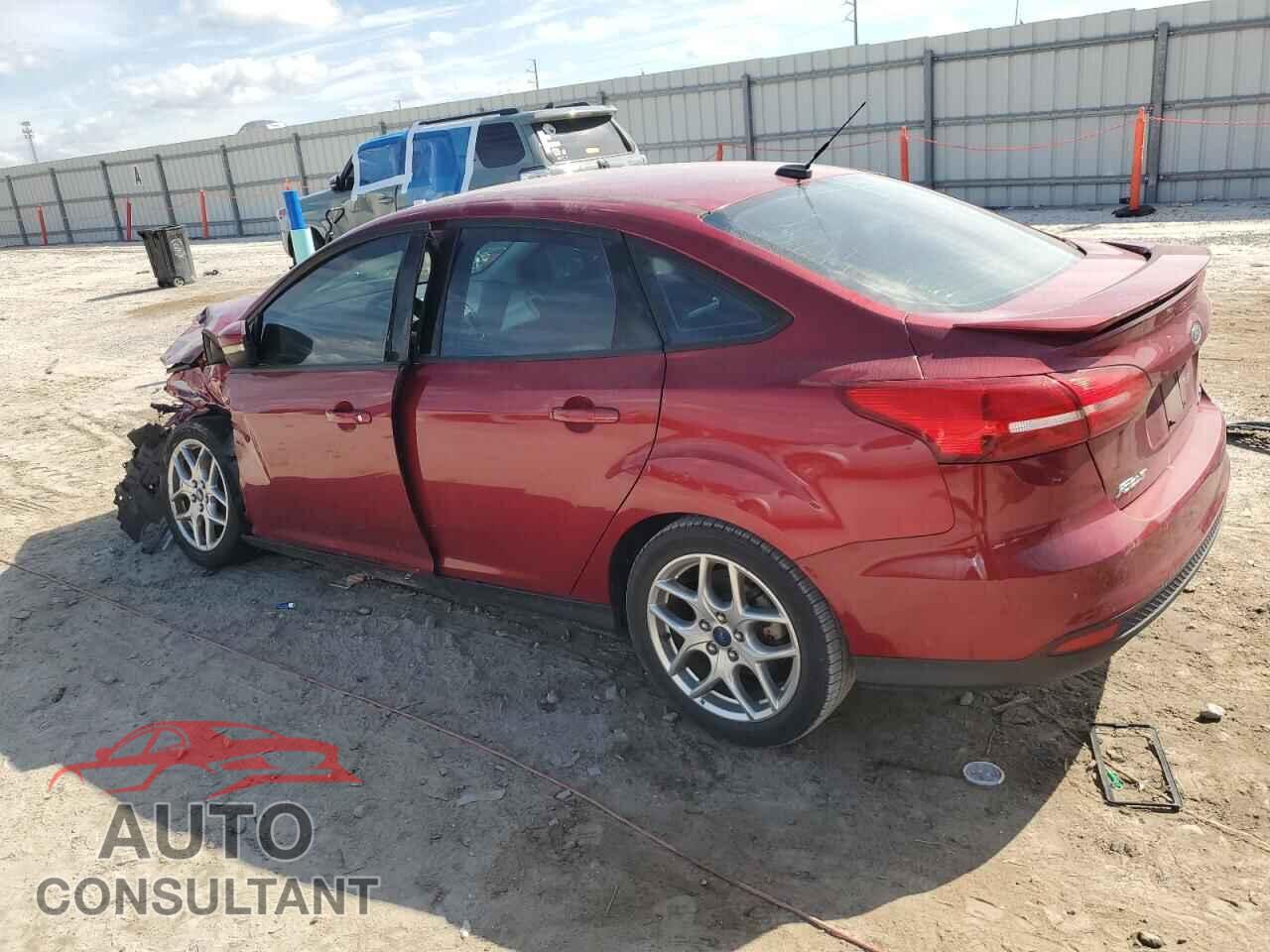 FORD FOCUS 2015 - 1FADP3F25FL289879