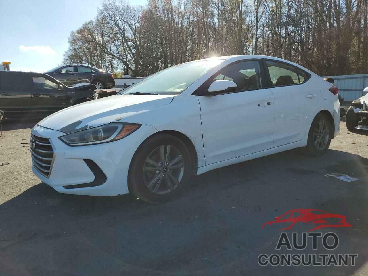 HYUNDAI ELANTRA 2018 - 5NPD84LF7JH335522