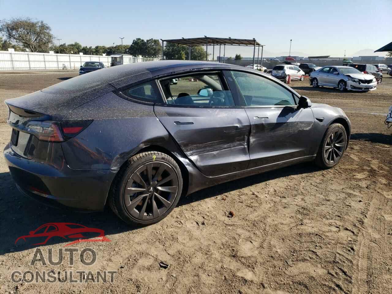 TESLA MODEL 3 2022 - 5YJ3E1EA5NF143217