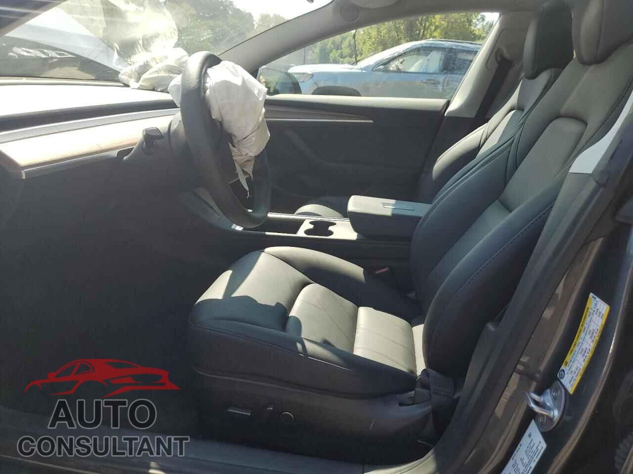 TESLA MODEL 3 2023 - 5YJ3E1EA0PF684498