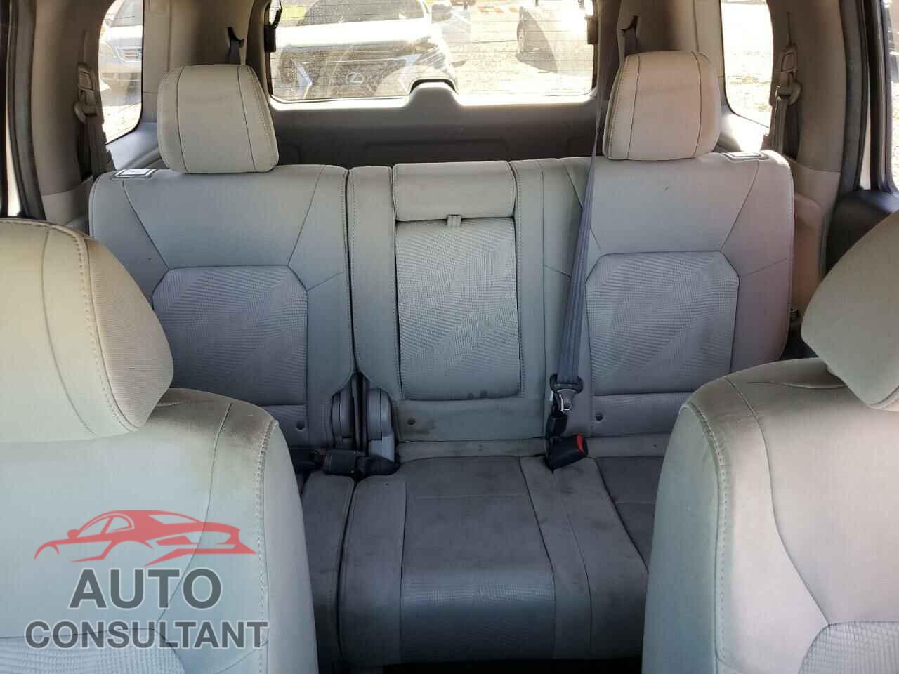 HONDA PILOT 2013 - 5FNYF3H27DB017619