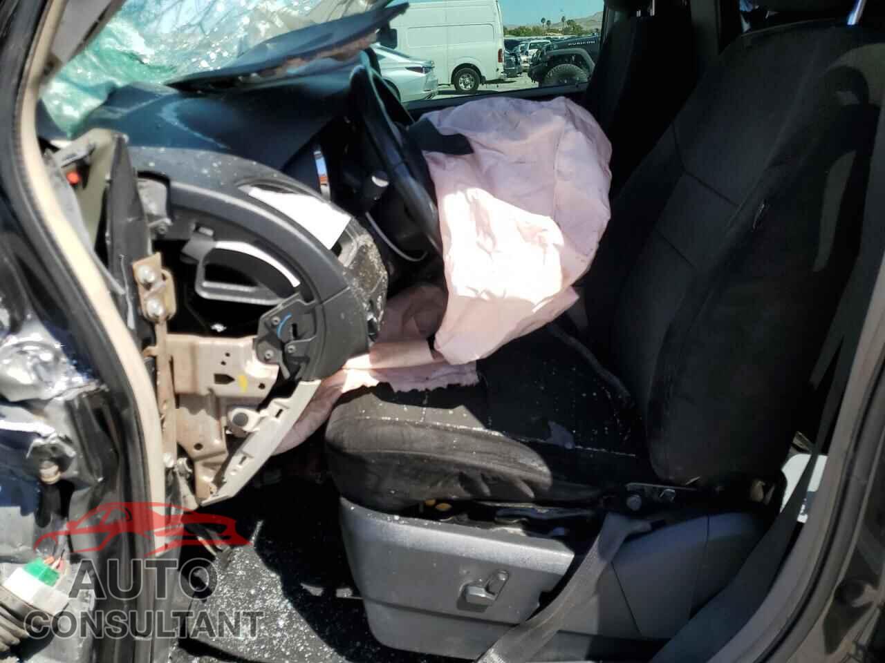 DODGE CARAVAN 2012 - 2C4RDGDG8CR370358