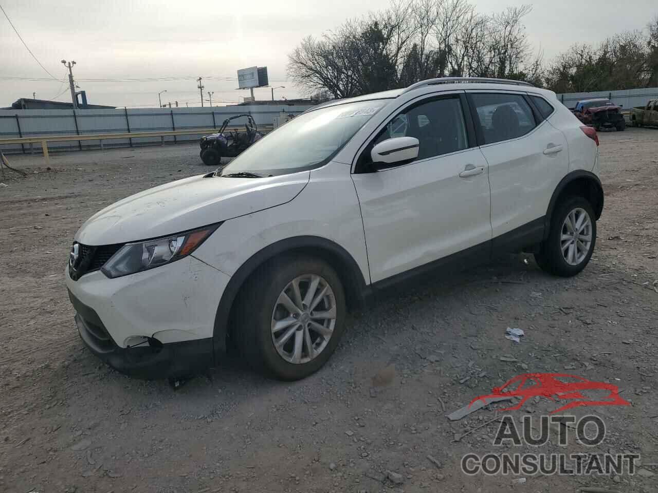 NISSAN ROGUE 2017 - JN1BJ1CR7HW121903