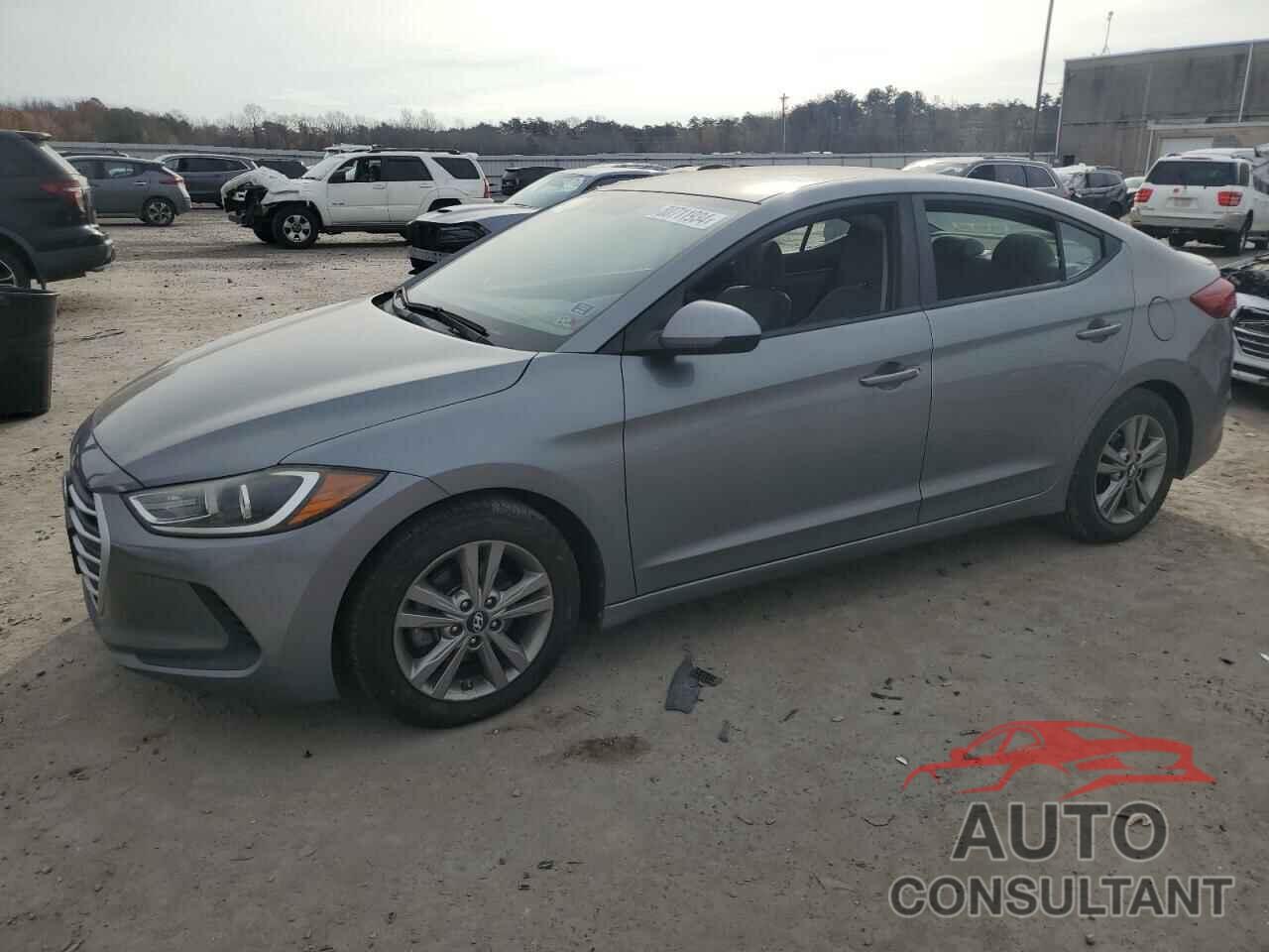 HYUNDAI ELANTRA 2018 - KMHD84LF0JU535630