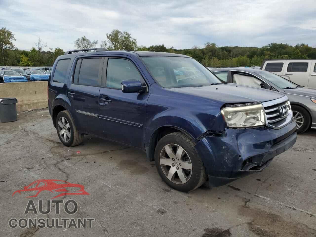 HONDA PILOT 2015 - 5FNYF4H92FB047357