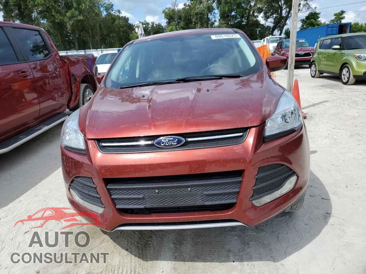 FORD ESCAPE 2015 - 1FMCU9G98FUB61848