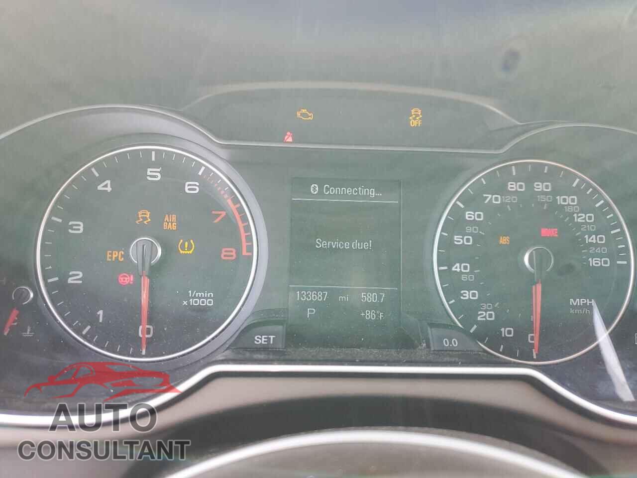 AUDI A4 2014 - WAUFFAFL0EN042014