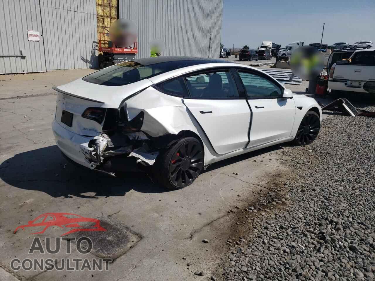 TESLA MODEL 3 2023 - 5YJ3E1EC3PF480618