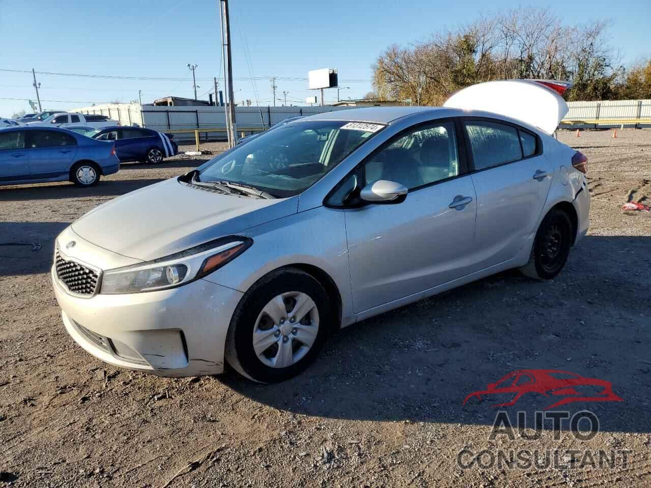 KIA FORTE 2018 - 3KPFK4A73JE165539