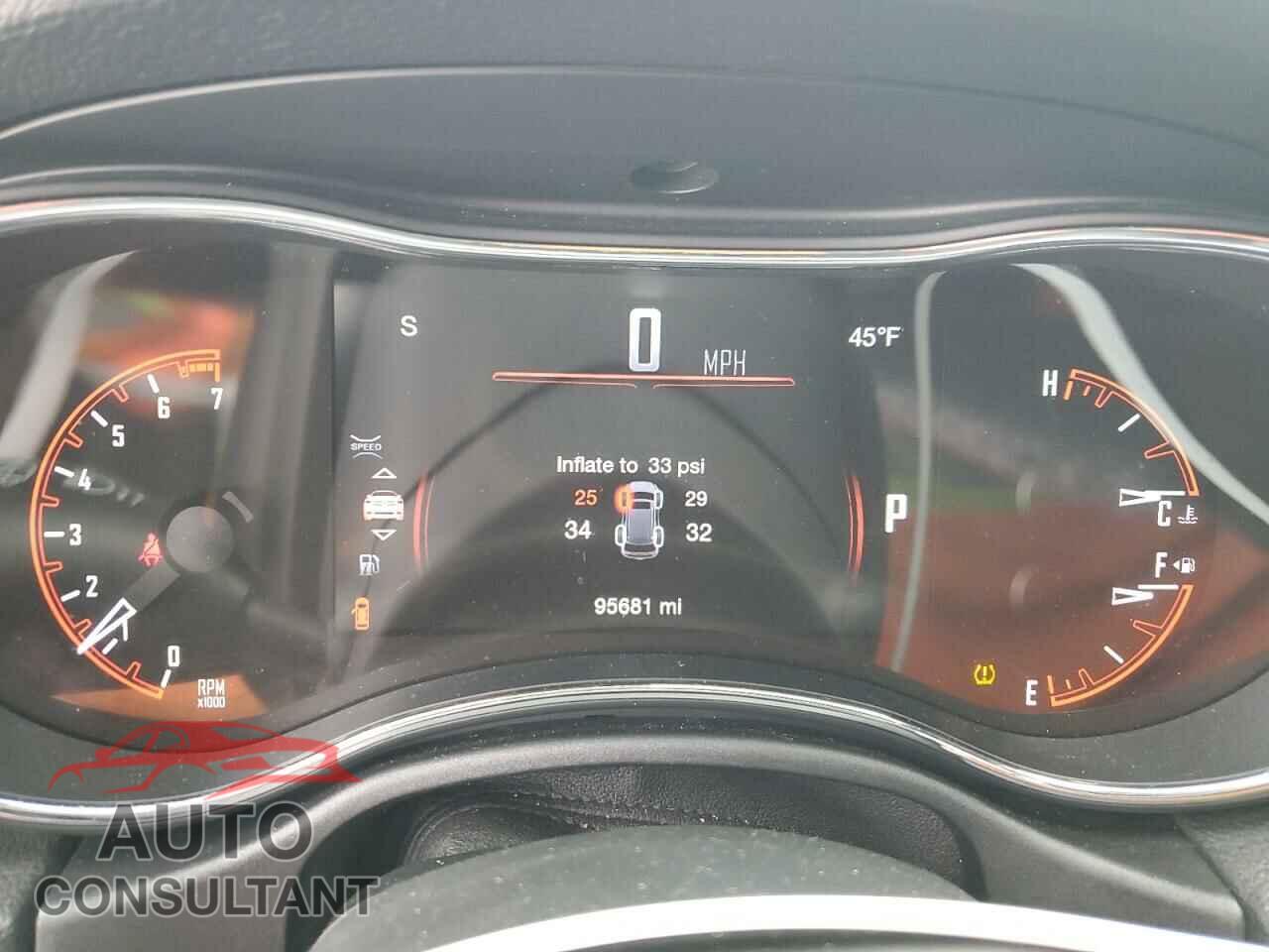 DODGE DURANGO 2017 - 1C4RDJDG6HC611556