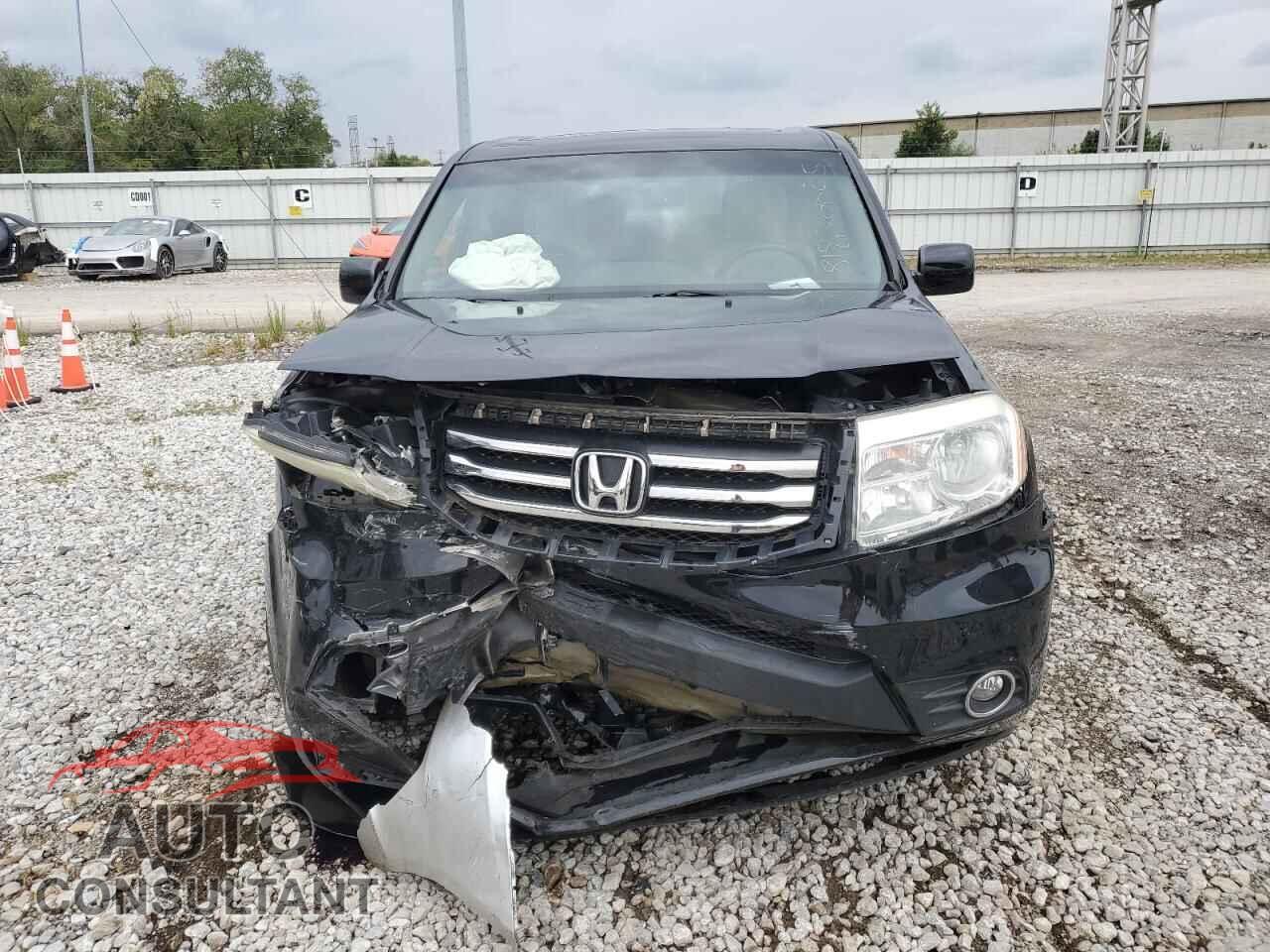 HONDA PILOT 2015 - 5FNYF4H58FB073040