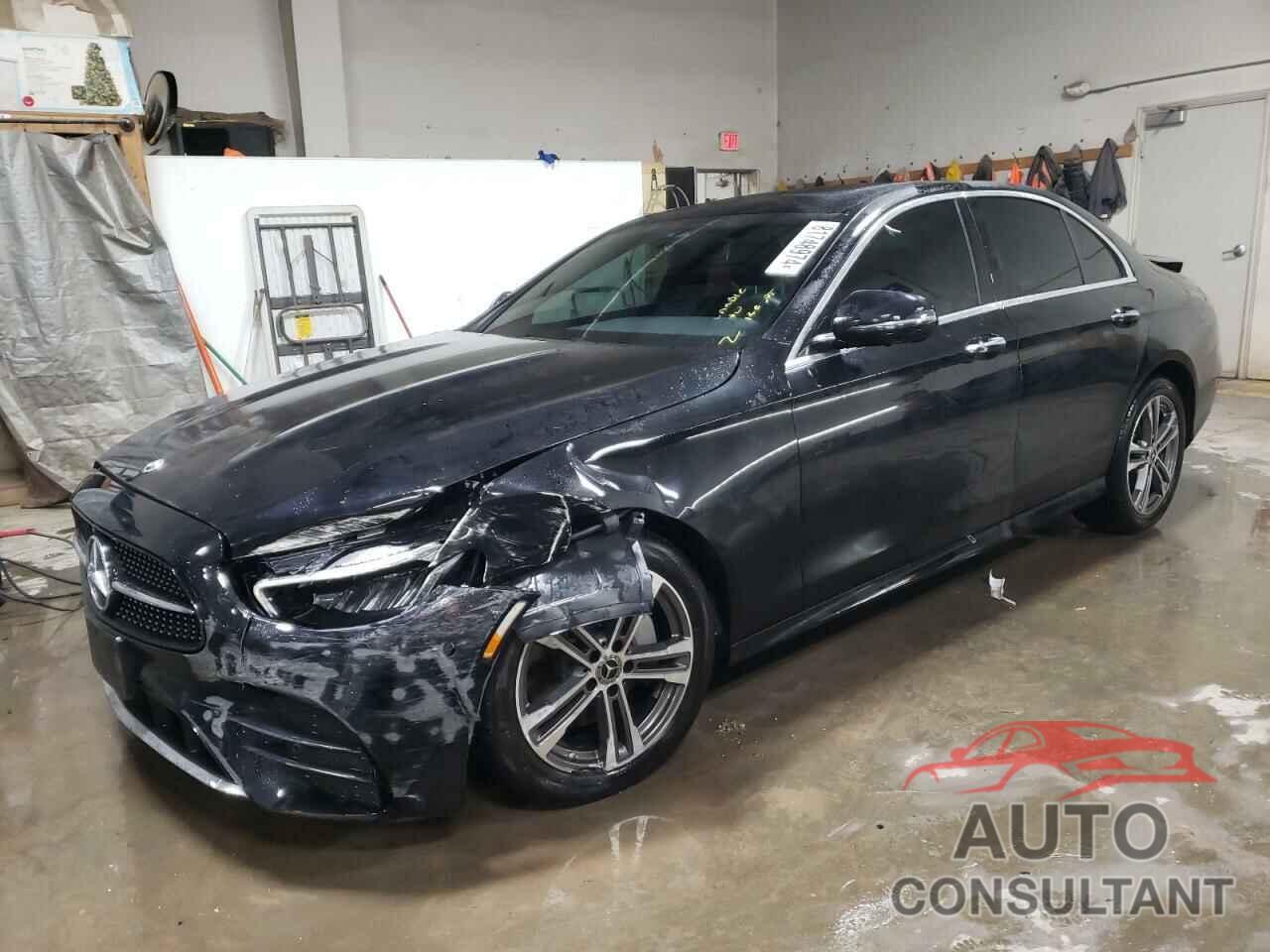 MERCEDES-BENZ E-CLASS 2023 - W1KZF8EB9PB182655
