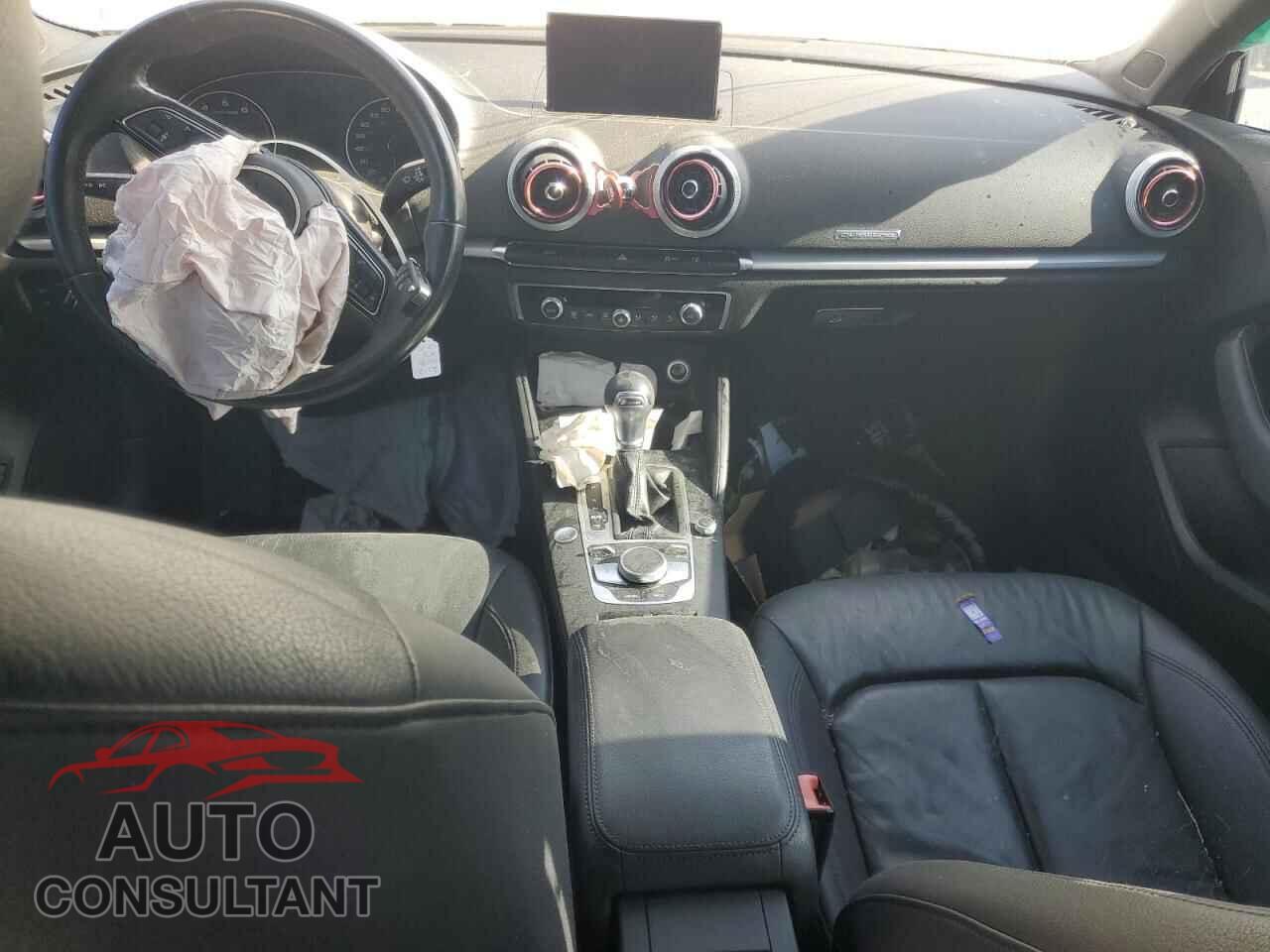 AUDI A3 2017 - WAUB8GFF6H1027146