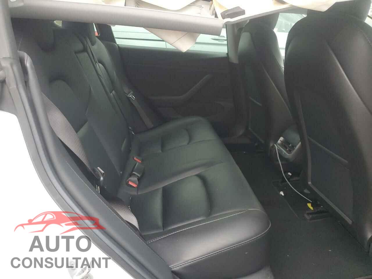 TESLA MODEL 3 2018 - 5YJ3E1EA9JF108237