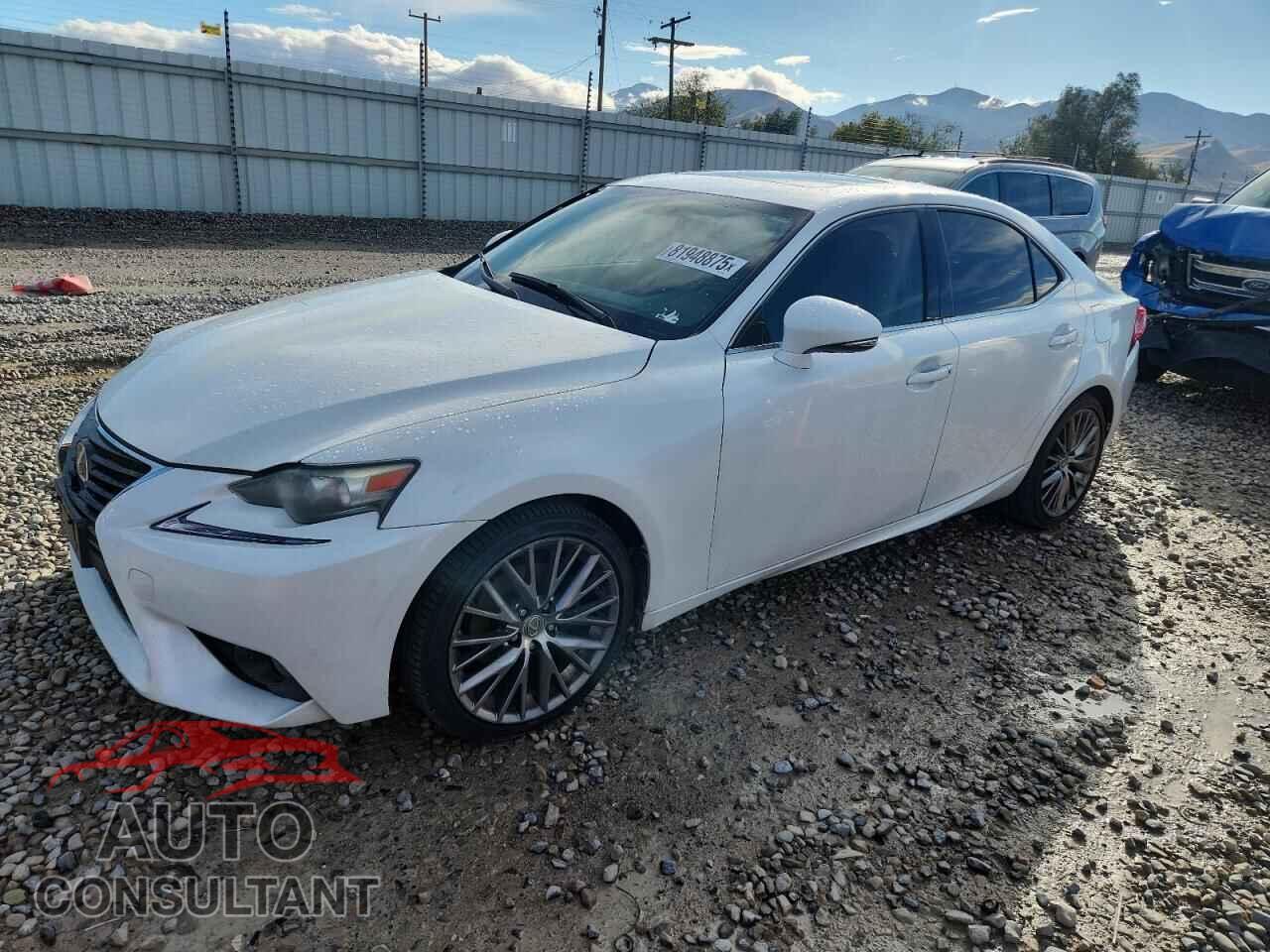 LEXUS IS 2014 - JTHBF1D25E5042262