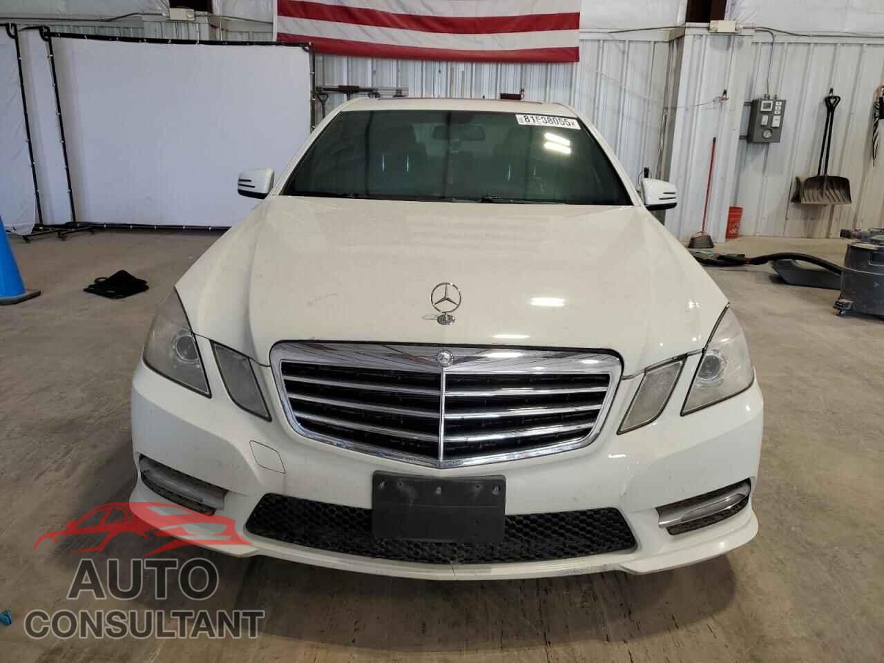MERCEDES-BENZ E-CLASS 2012 - WDDHF8JB1CA602040