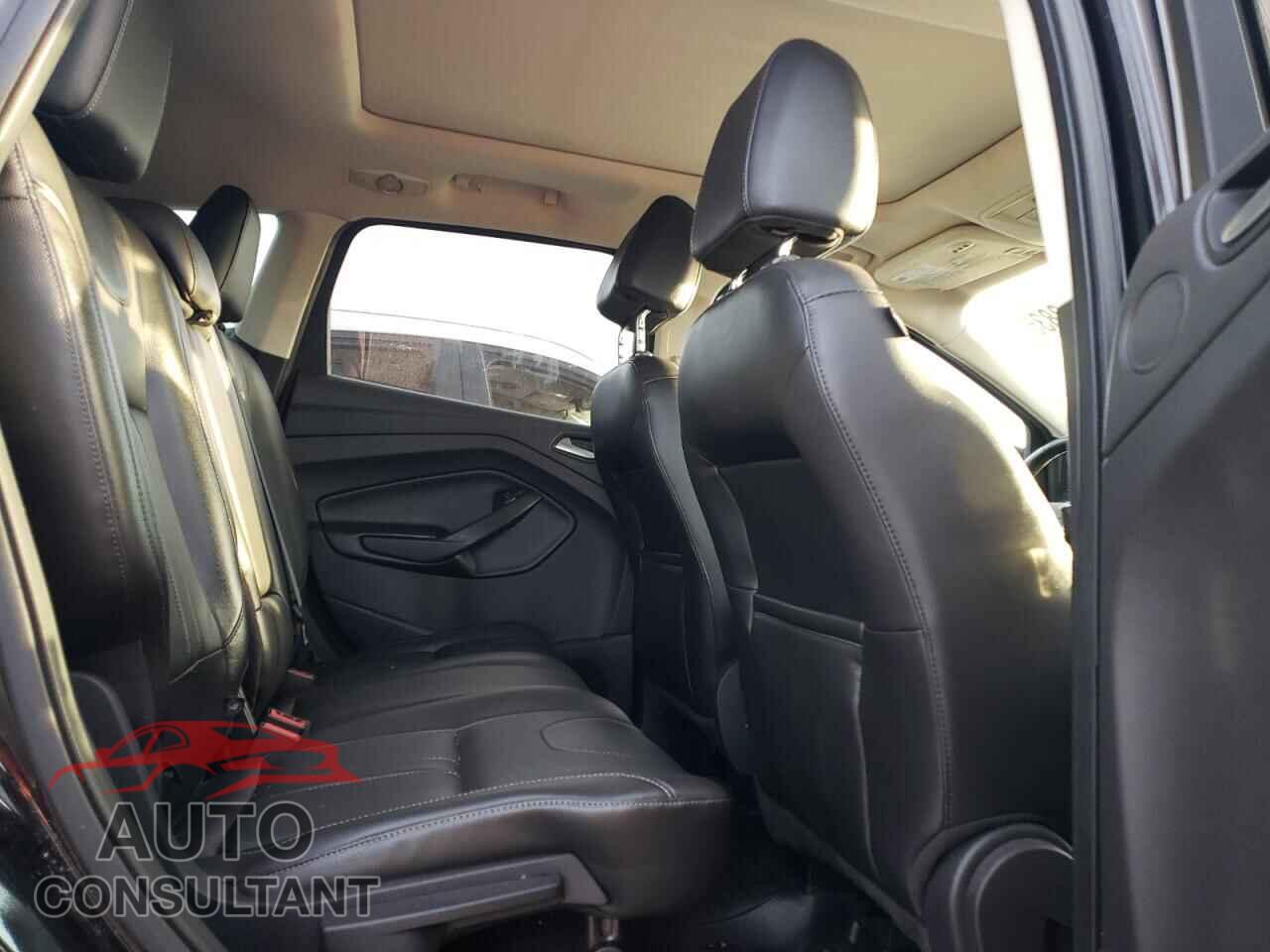 FORD ESCAPE 2013 - 1FMCU9J91DUC66009