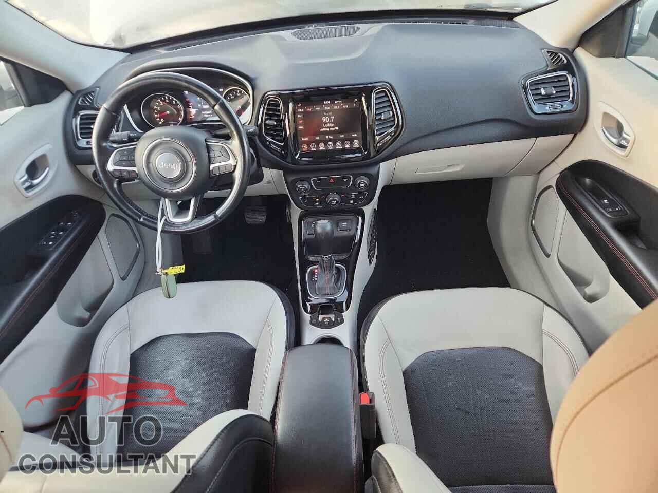 JEEP COMPASS 2020 - 3C4NJCCB9LT152366