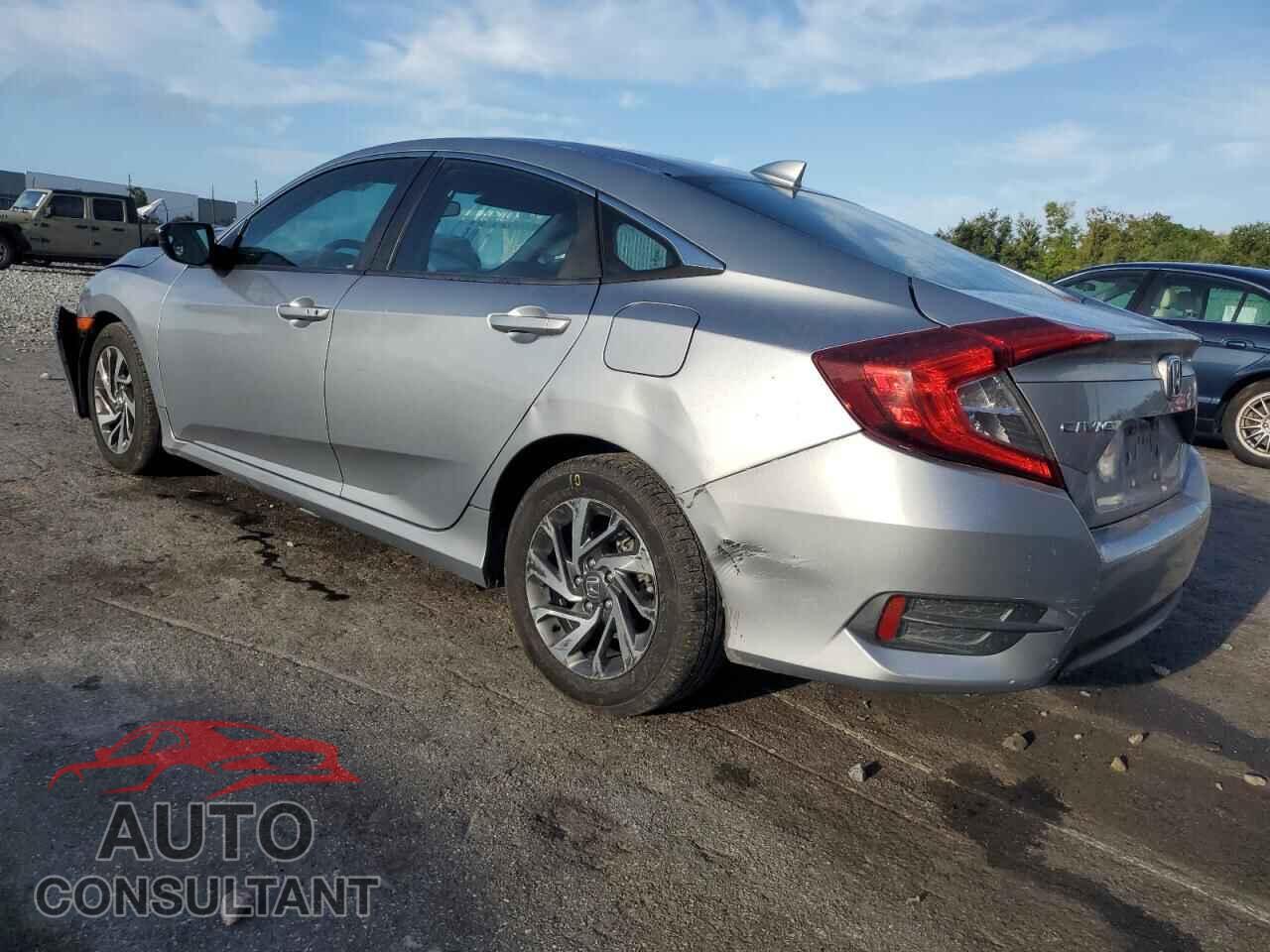 HONDA CIVIC 2017 - 19XFC2F75HE201669