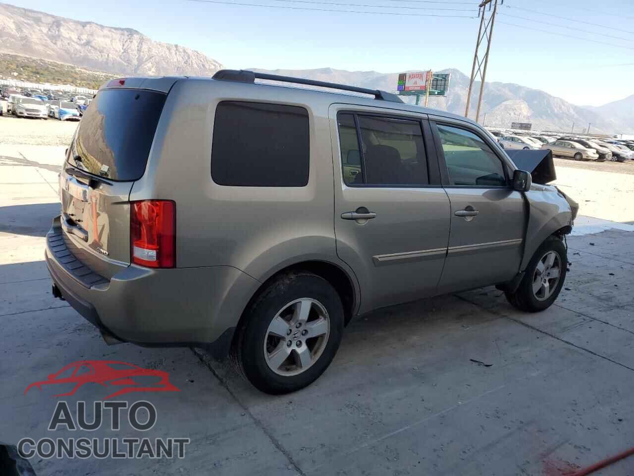 HONDA PILOT 2011 - 5FNYF4H57BB062380