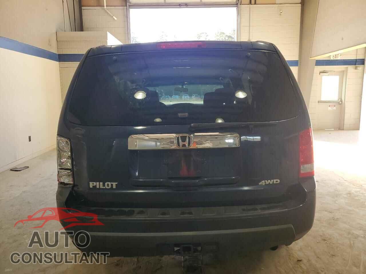HONDA PILOT 2011 - 5FNYF4H22BB097317