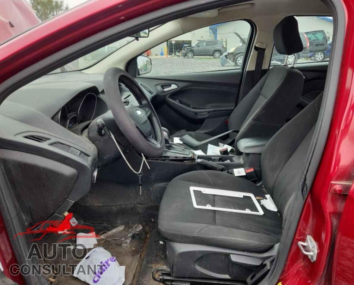 FORD FOCUS 2017 - 1FADP3F23HL327791