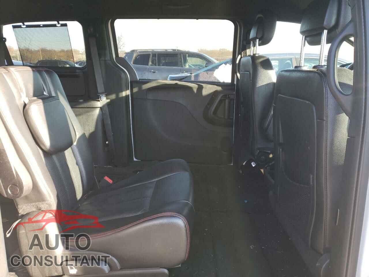 DODGE CARAVAN 2015 - 2C4RDGEG0FR511989