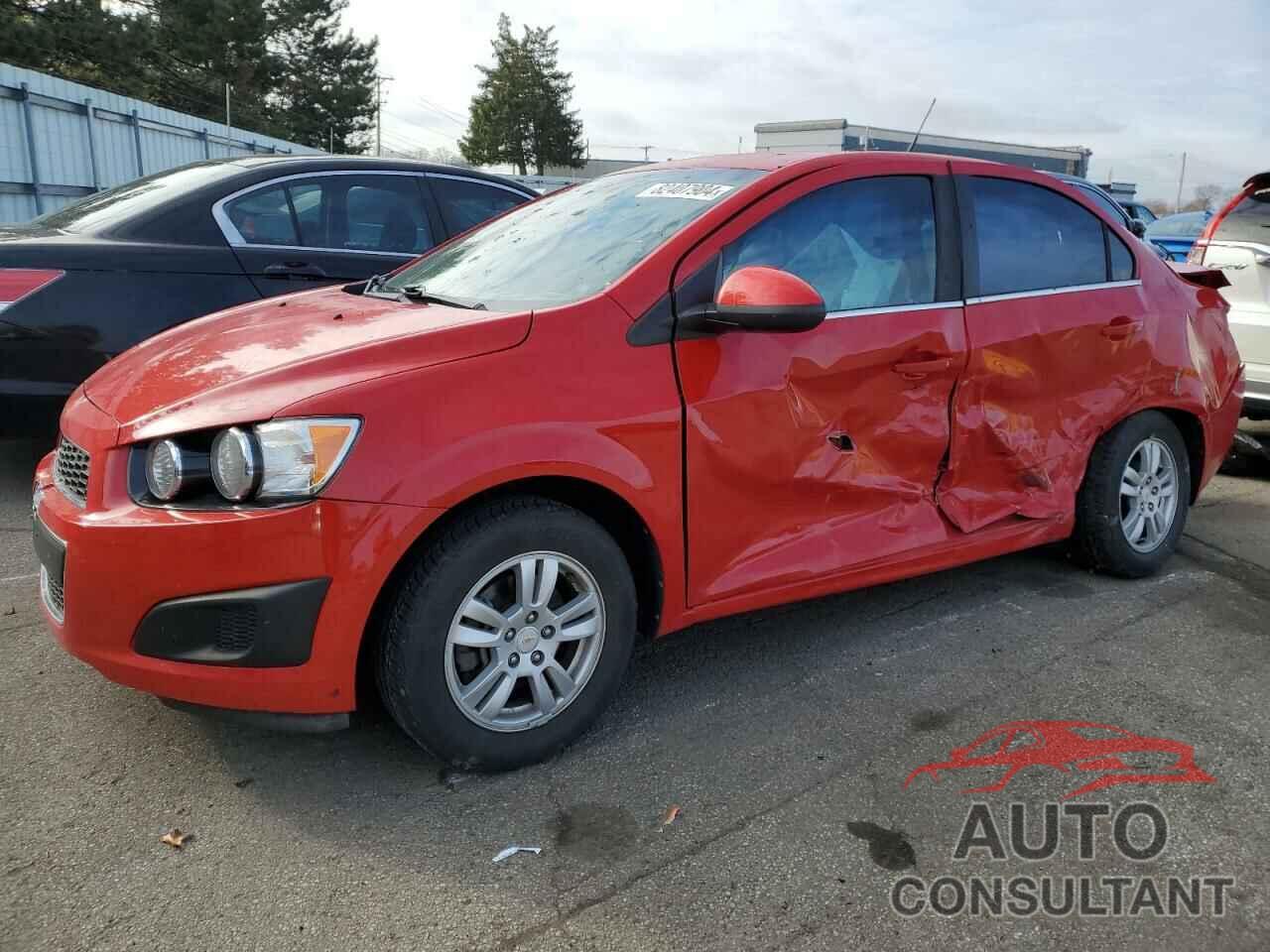 CHEVROLET SONIC 2012 - 1G1JC5SH5C4108244