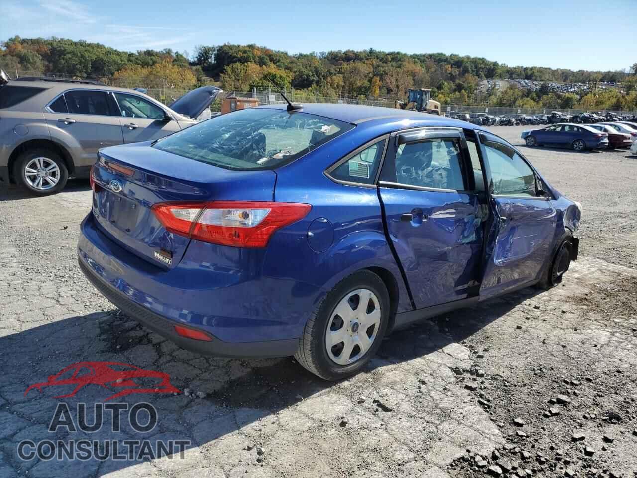 FORD FOCUS 2012 - 1FAHP3E21CL318972