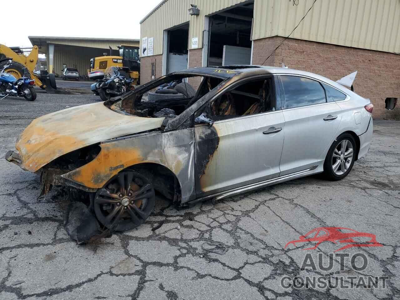 HYUNDAI SONATA 2018 - 5NPE34AF8JH698501