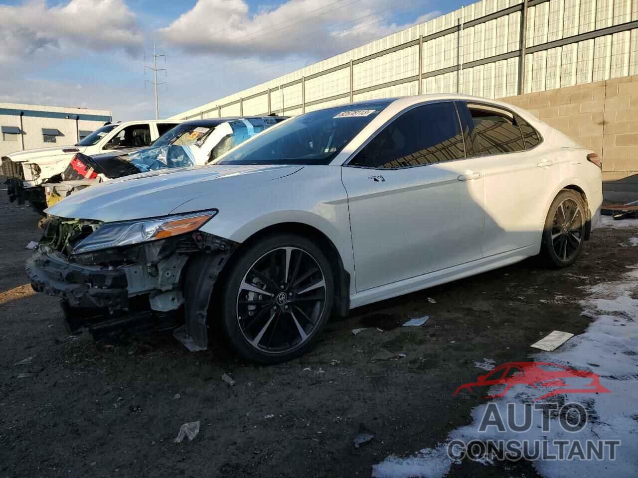 TOYOTA CAMRY 2020 - 4T1KZ1AK4LU043852