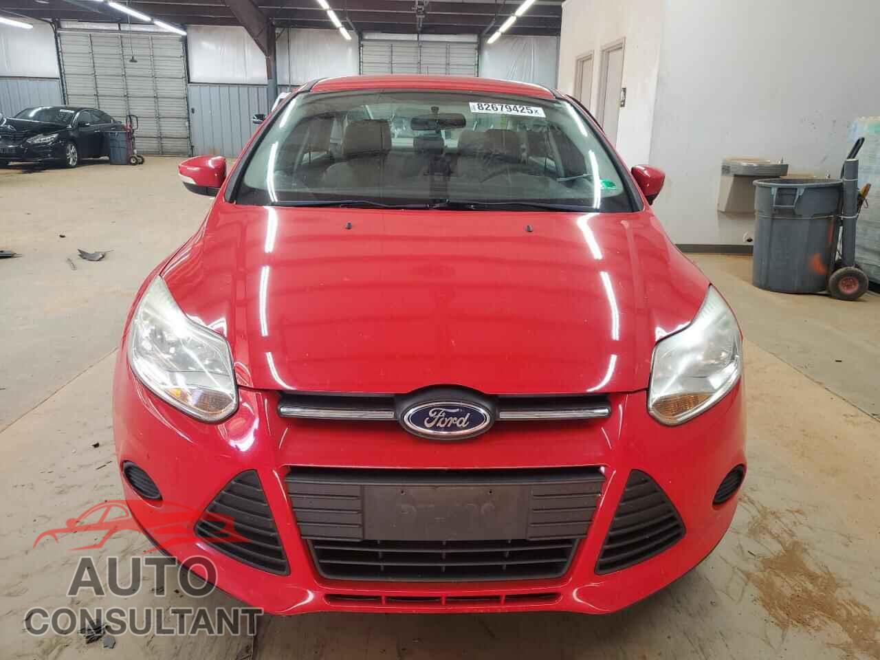 FORD FOCUS 2014 - 1FADP3F23EL403943
