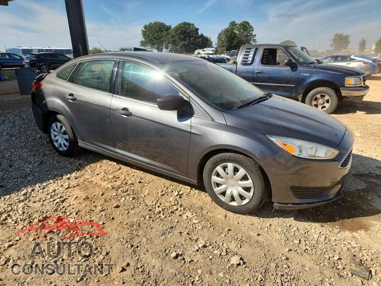 FORD FOCUS 2017 - 1FADP3E20HL312005