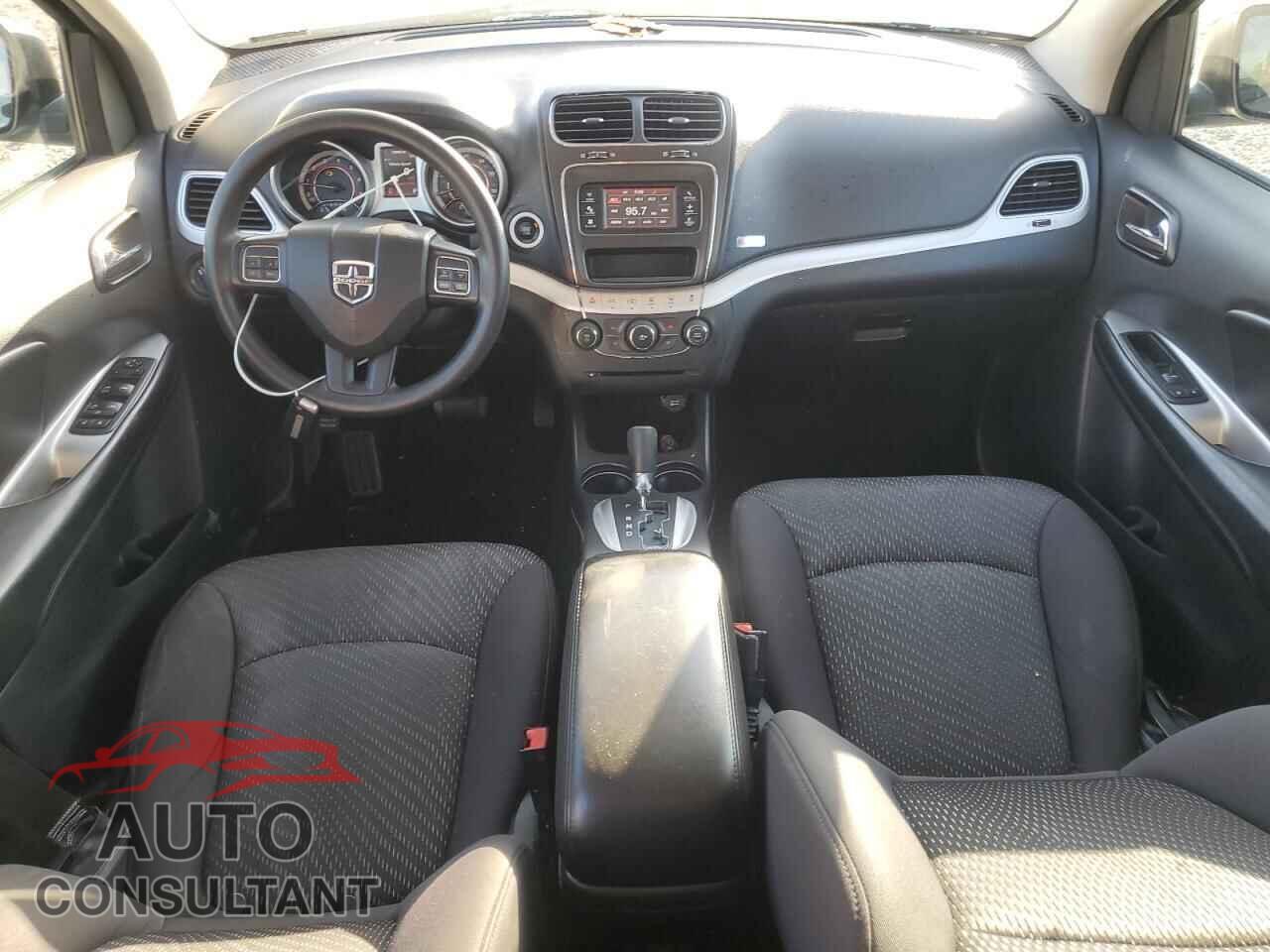 DODGE JOURNEY 2013 - 3C4PDCAB2DT671814