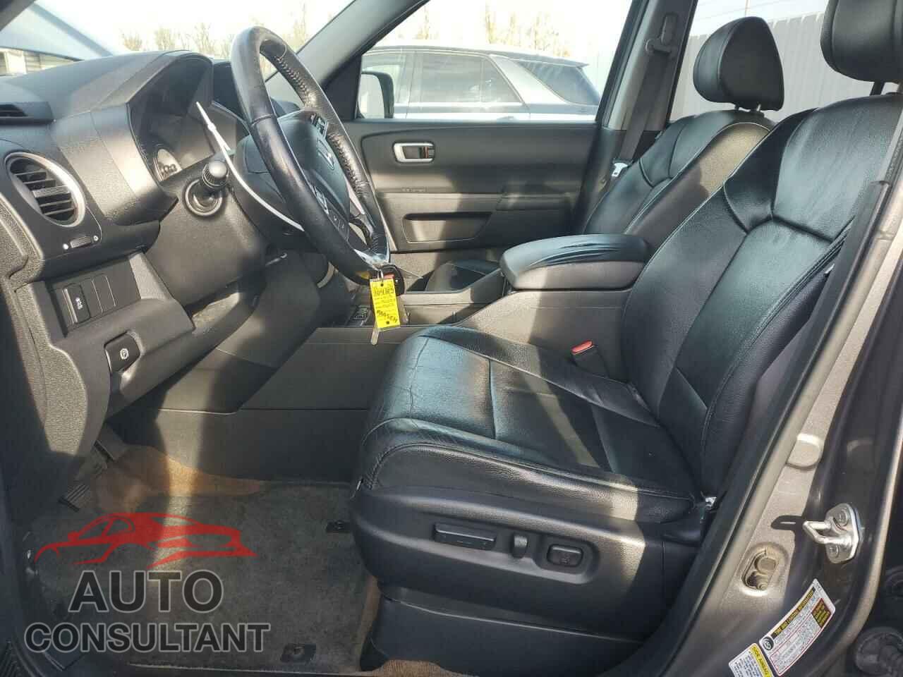 HONDA PILOT 2013 - 5FNYF4H51DB072745