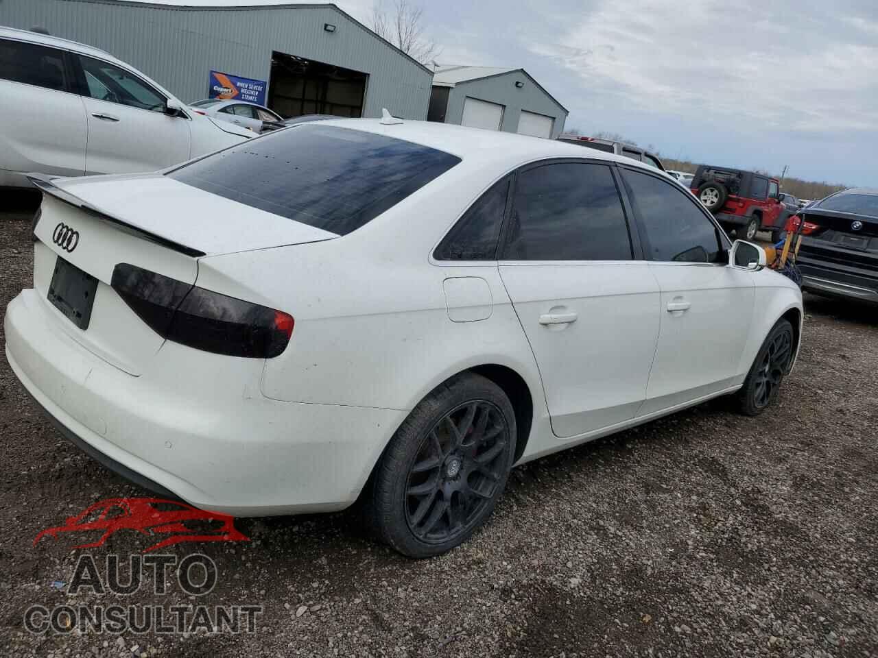 AUDI A4 2013 - WAUFFCFL4DN048070