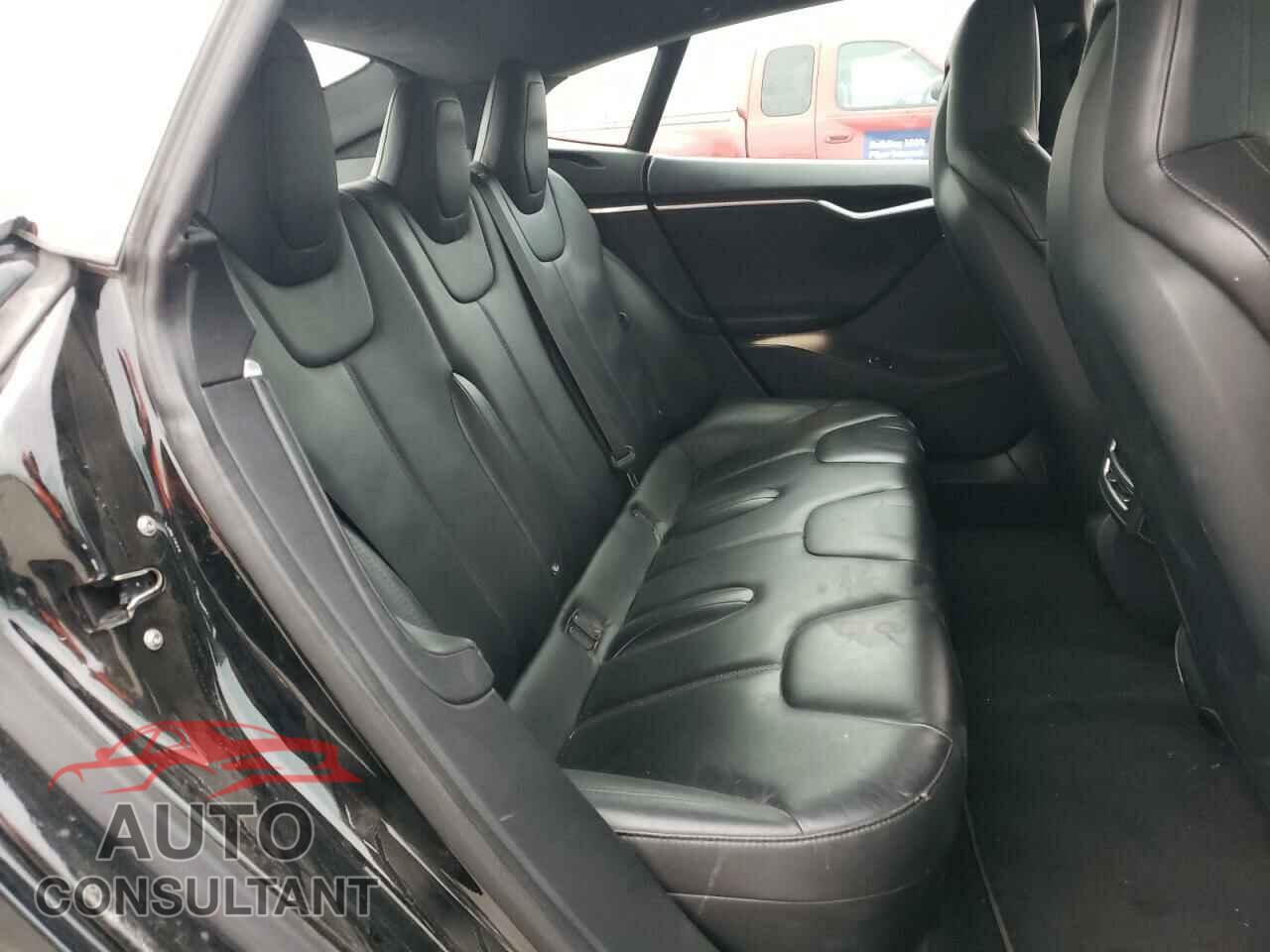 TESLA MODEL S 2015 - 5YJSA1E2XFF103040